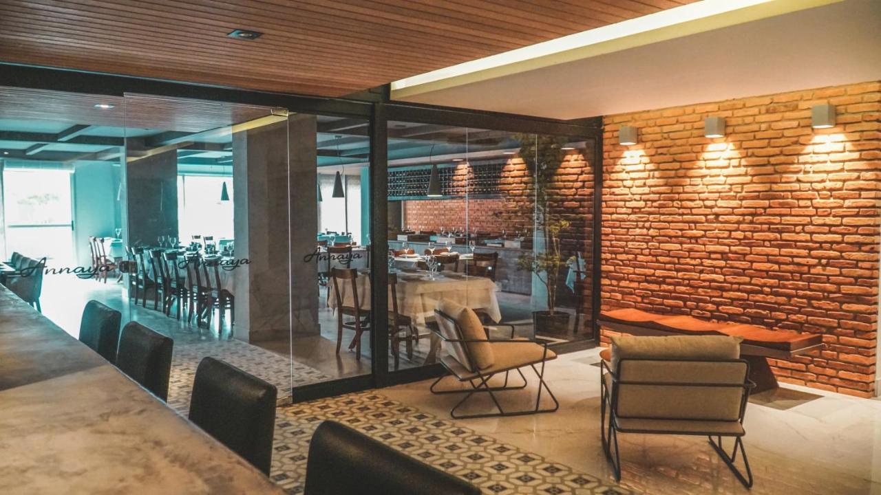 Annaya Suites Vicosa  Bagian luar foto